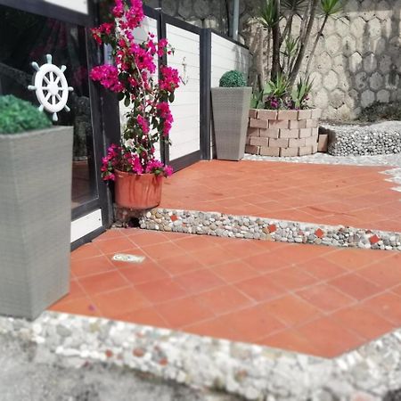 Residenza Villa Celeste Salernes Extérieur photo