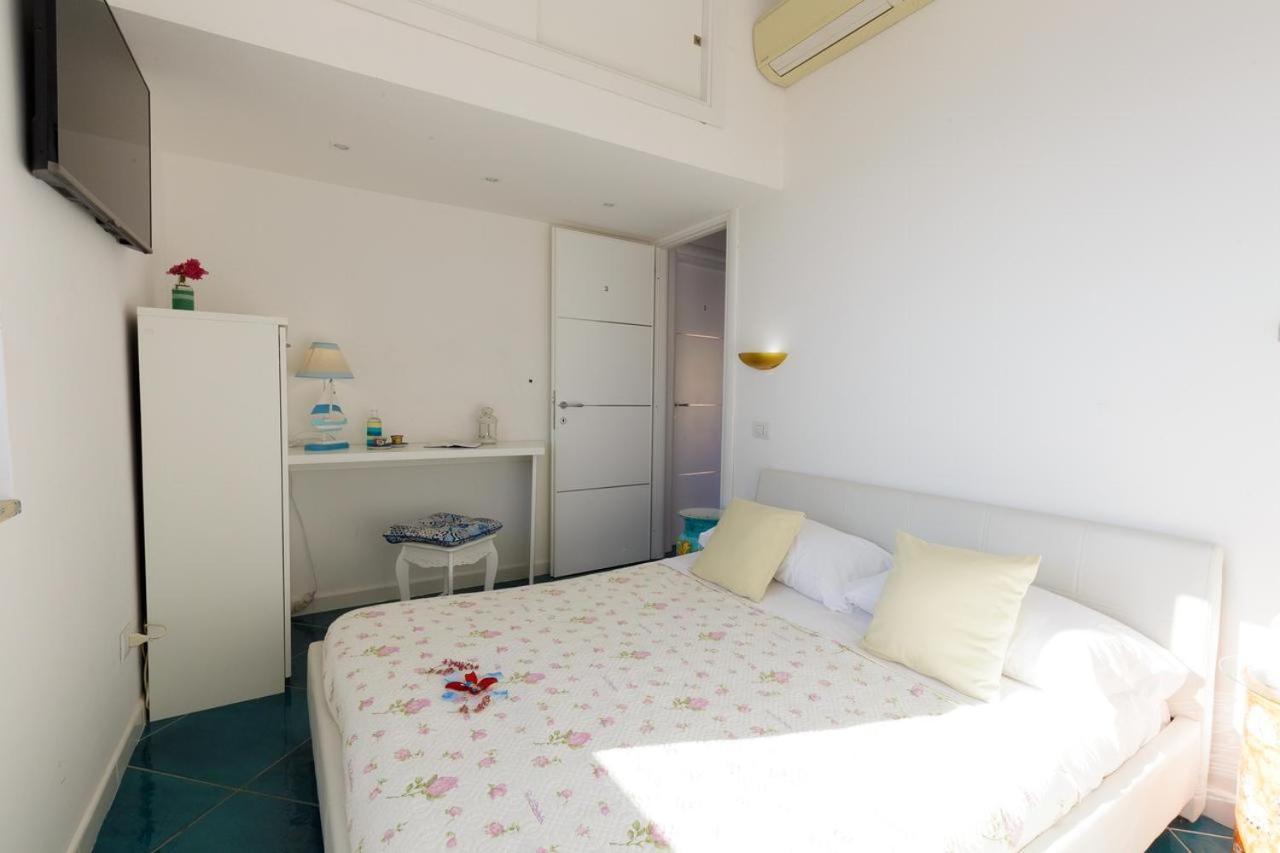 Residenza Villa Celeste Salernes Extérieur photo