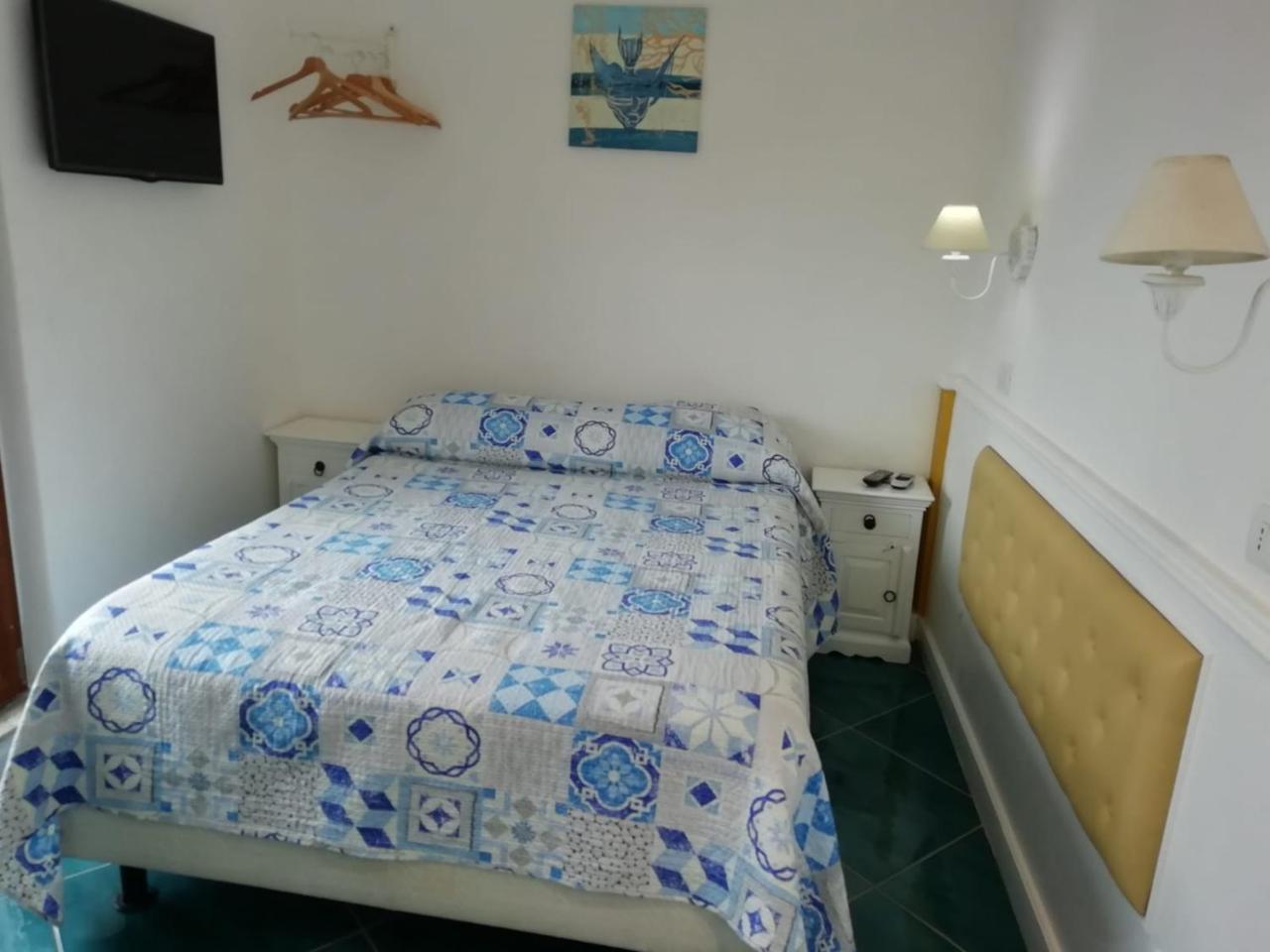 Residenza Villa Celeste Salernes Extérieur photo